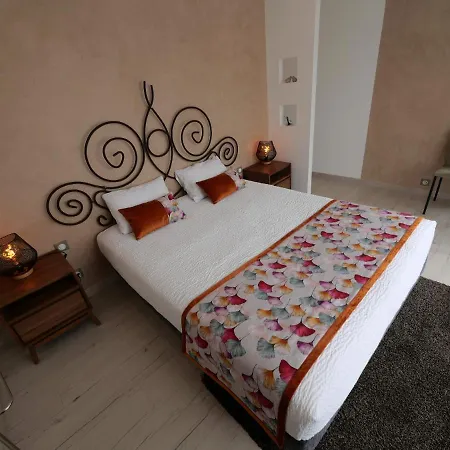 Maison d'hôtes Villa L'ECHO DES VAGUES 17 *